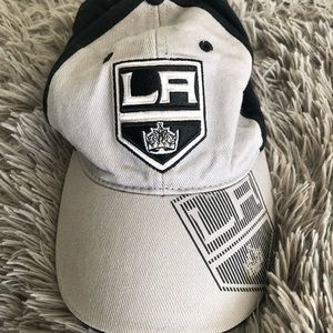 LA kings hat